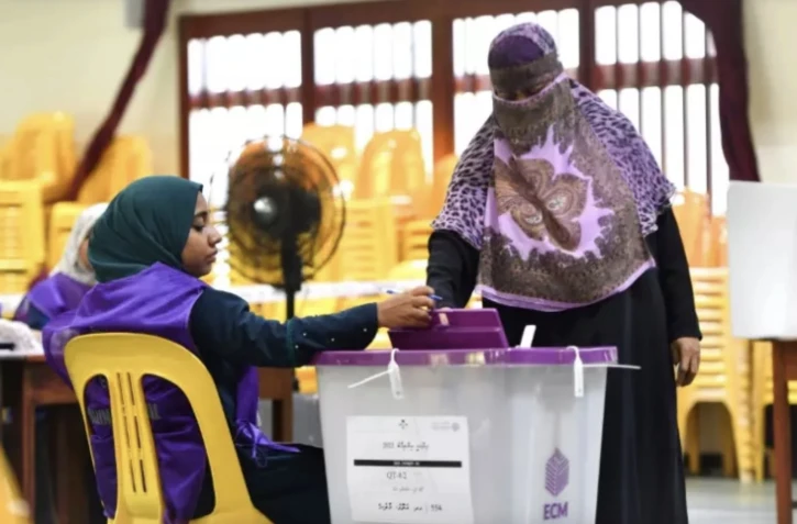 Les Maldives ont voté samedi au second tour de l'élection présidentielle ( AFP / Mohamed Afrah )
