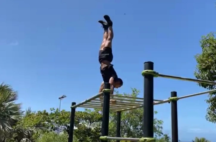 Saint-Leu installe des équipement de street workout