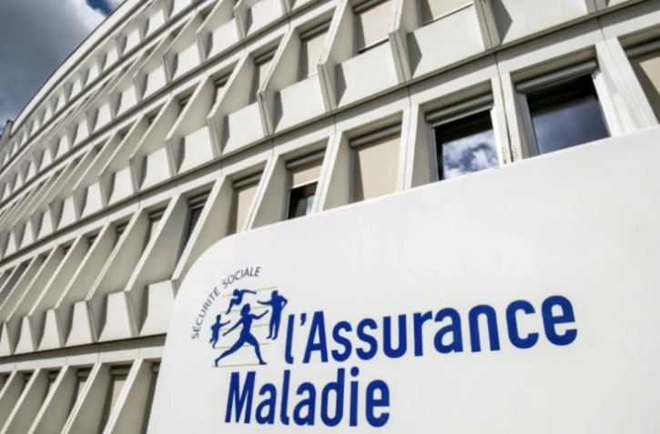 L'Assurance maladie alerte sur la croissance "non soutenable" des dépenses liées aux arrêts de travail, et appelle politiques et partenaires sociaux à se saisir du sujet ( AFP / PHILIPPE HUGUEN )