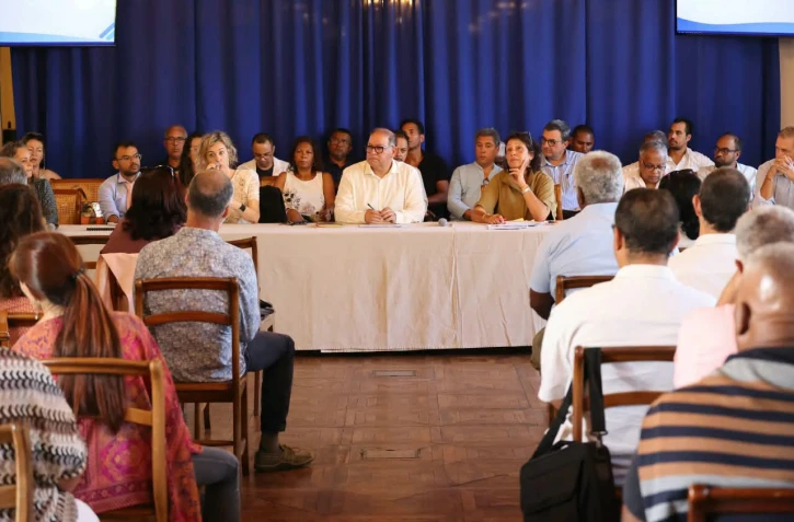 Saint-Pierre : une rencontre pour renforcer la coopération entre les écoles et les services municipaux