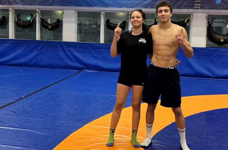 Lutte : Kassie Fontaine et Léo Lebon remportent l'or à la Vaasa Cup
