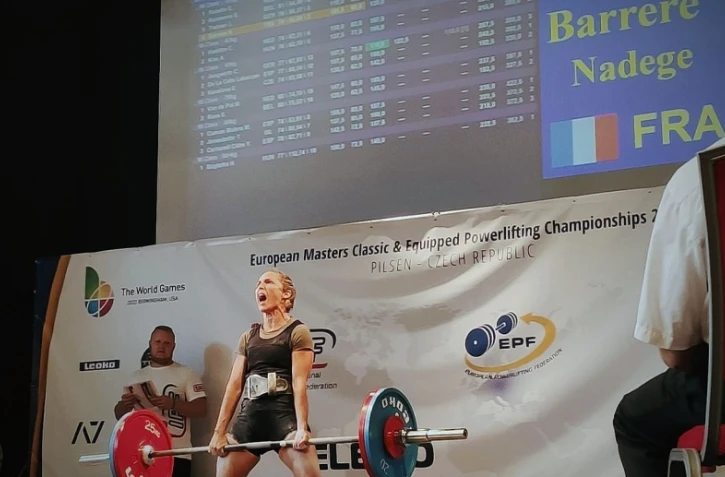 Nadège Barrère force athlètique 