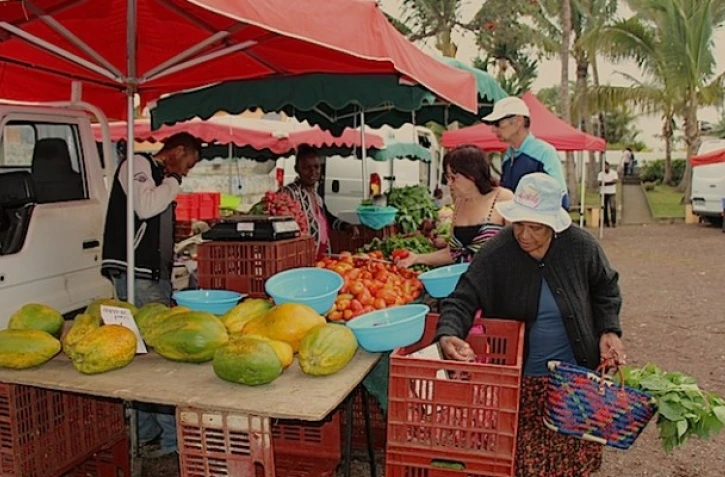 marché forain Fleurimont Balance Saint-Paul