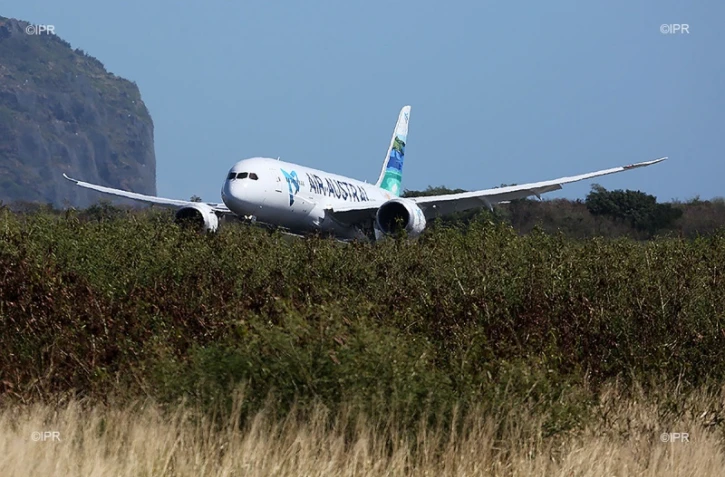 air austral 787-8