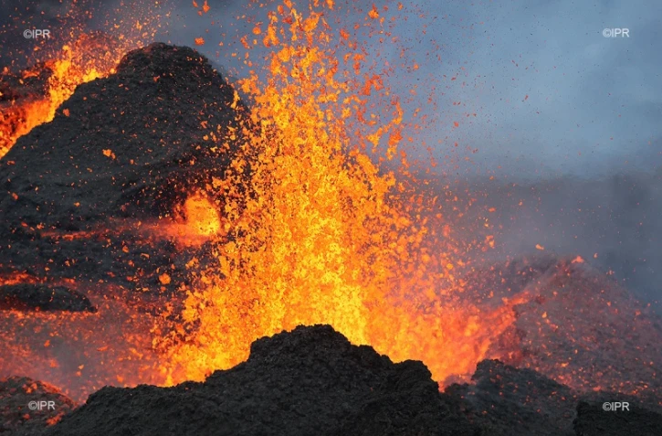 Volcan 10 avril 2021