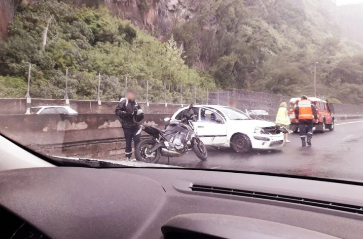 embouteillage, perte de contrôle, sortie de route, accident, route du littoral 