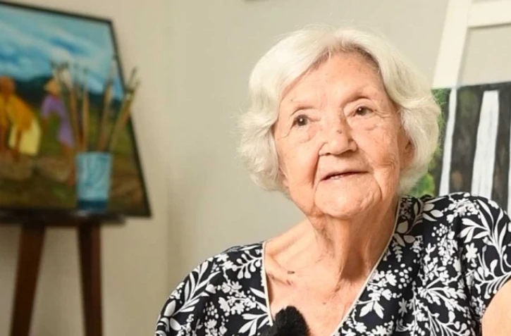 Le Port : rencontre avec Yvonne Joséphine, artiste peintre