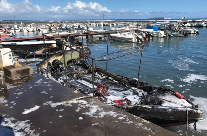 feu port de saint-leu