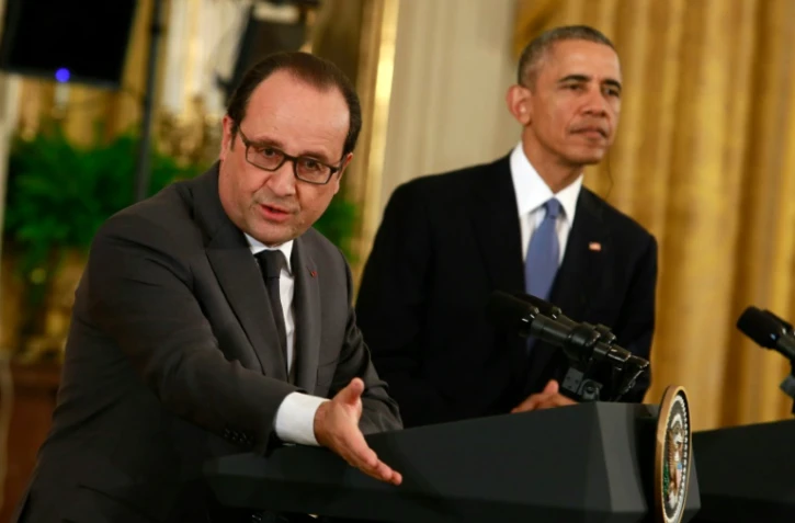 Le président français François Hollande et son homologue américain Barack Obama, lors d'une conférence de presse conjointe, le 24 novembre 2015 à la Maison Blanche, à Washington