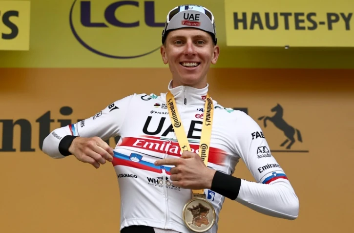 Le coureur cycliste slovène Tadej Pogacar de l'équipe UAE-Emirates, vainqueur de la 6e étape du Tour de France courue jeudi entre Tarbes et Cauterets-Cambasque, dans les Pyrénées, le 6 juillet 2023