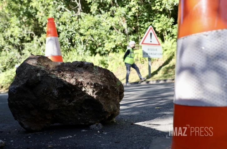 Éboulis sur la route de la Montagne 