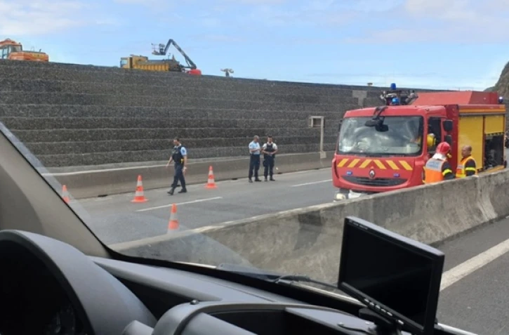 Route du ittoral, accident, embouteillage, bouchon