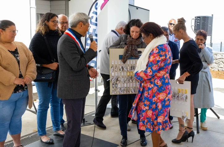 Tampon: Remises des clé de la résidence de la plaines des cafres