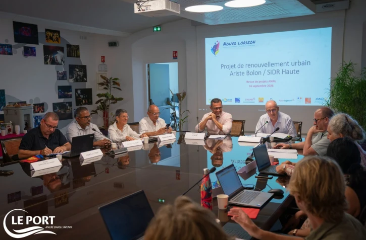 Le Port : la ville et ses partenaires confirment une ambition commune pour le renouvellement urbain Ariste Bolon / SIDR Haute