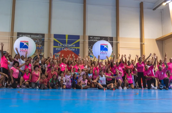 Octobre rose à Sainr-Denis : une zumba géante pour clôturer un mois de prévention