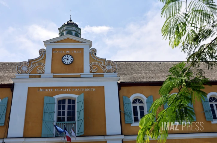 hotel de ville de saint-pierre 