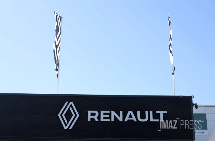 Automobiles Réunion : la grève illimitée continue, les négociations au point mort