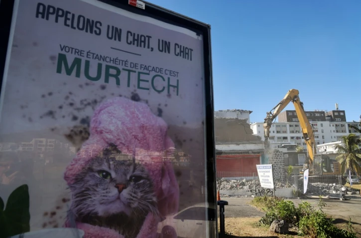 ericka bareigts sur la destruction de la cité ah-soune 