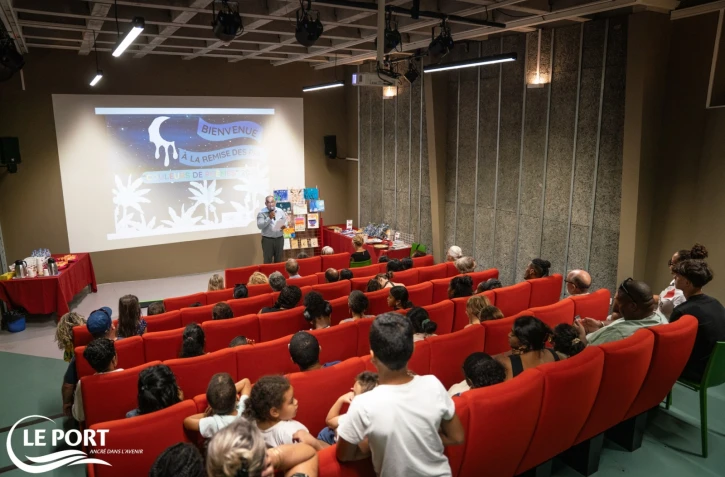 Le Port : lutter contre l'illettrisme à travers la peinture