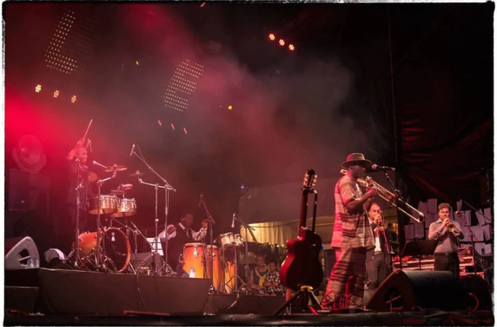 African Salsa Kabardock 