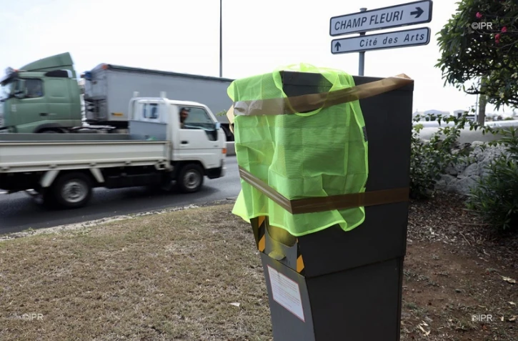 Le radar de Lancastel habillé d'un gilet jaune