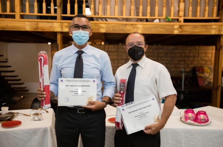 Saint-Denis : Jacky Lebon et Pascal Bassonville obtiennent la ceinture noire