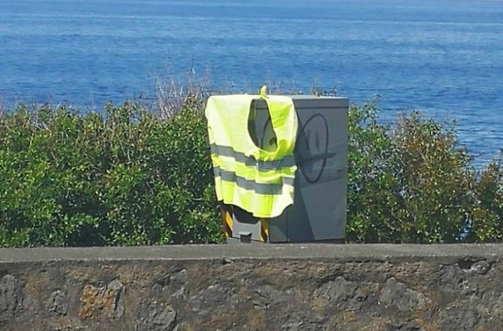 radar, dégradé, gilet jaune, ouest 