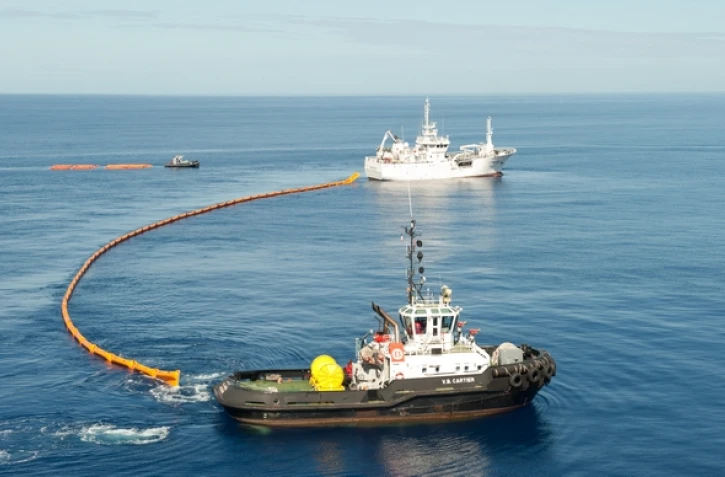 Un exercice pour lutter contre la pollution maritime