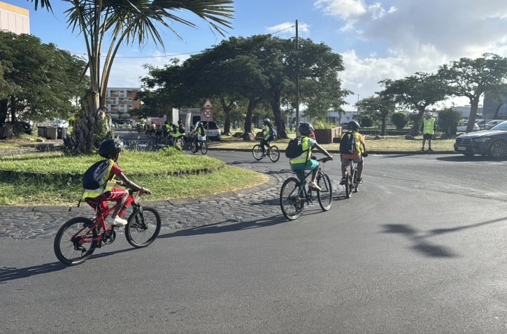Un "P’tit tour à vélo" tournée vers les mobilités actives et l’éducation à la sécurité routière à La Réunion
