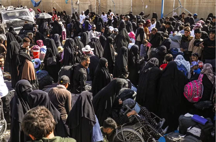 Dans le camp d’Al-Hol, dans le nord de la Syrie, le 28 août 2025. DELIL SOULEIMAN / AFP 
