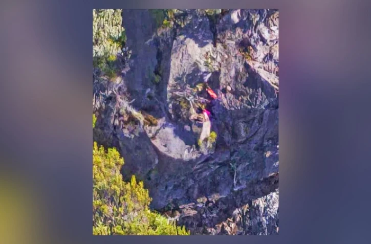 parachutistes disparus voile fausse piste morne langevin