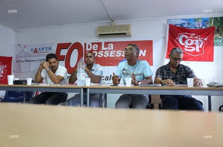 intersyndicale de la Possession 