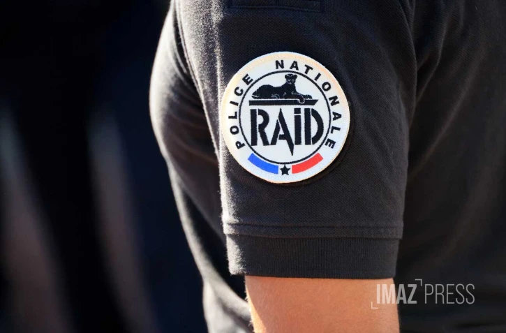 Raid 