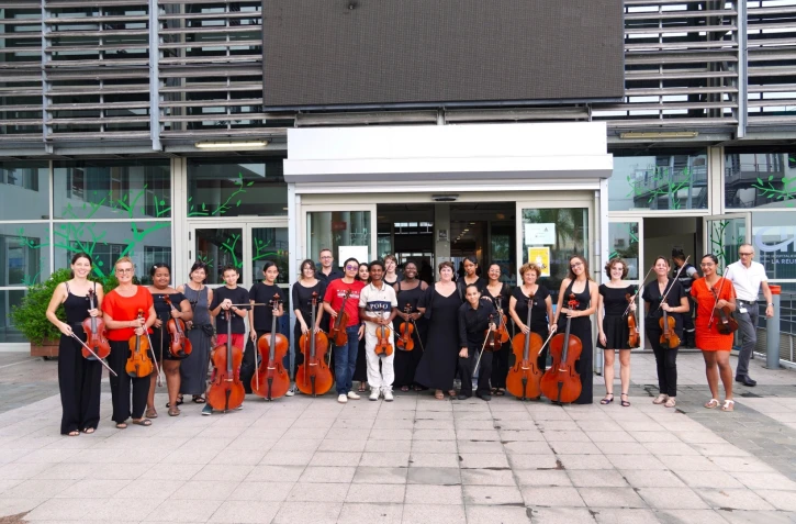 Noël au CHU de La Réunion : une parenthèse de douceur et de solidarité au cœur des services