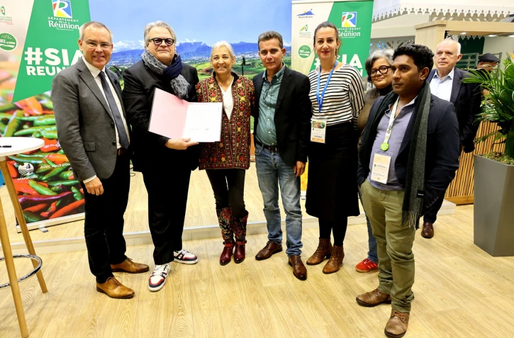 Village Réunion : signature entre Louis Vuitton et la coopérative agricole des huiles essentielles de Bourbon