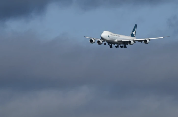 Un avion cargo Boeing 747 de Cathay Pacific atterrit à l'aéroport international Ted Stevens (ANC) d'Anchorage, en Alaska, le 17 septembre 2022 (illustration) - Patrick T. FALLON / AFP