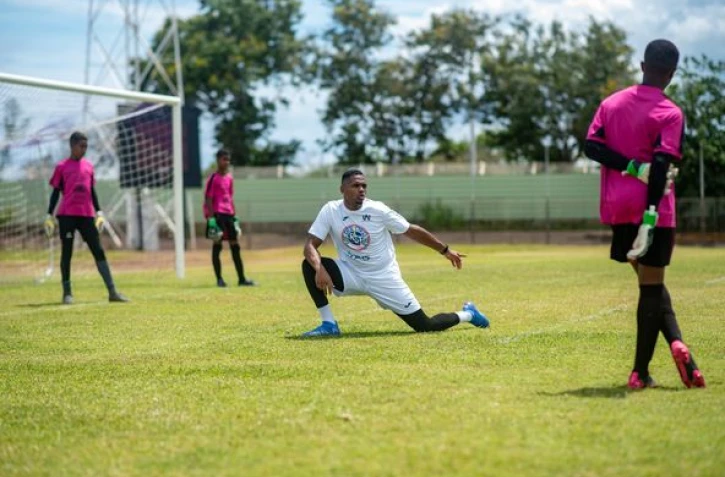 50 ans de l'OMS, stage foot