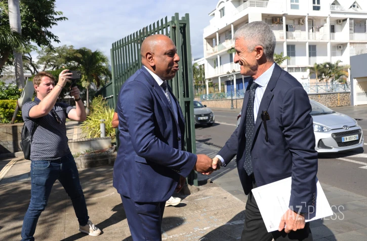 préfet Patrice Latron en visite à la CCI