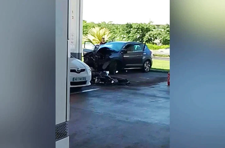 Accident dans une station service de la Possession