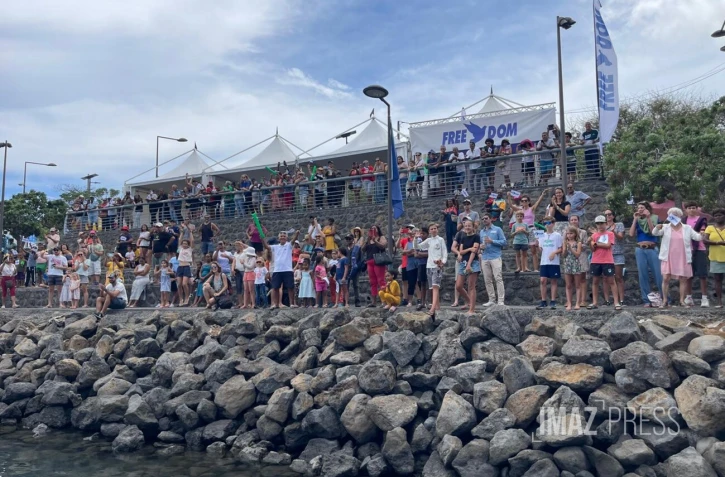 Arrivée bateau Freedom Globe40