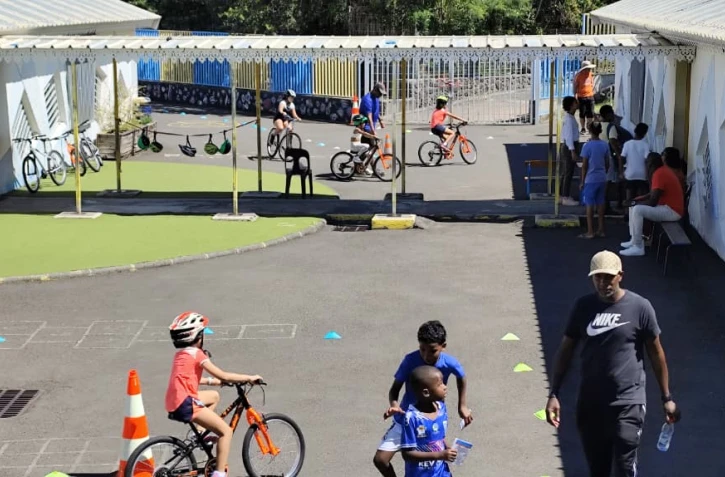  Saint-Pierre : succès de la caravane sport et loisir à Bois d’Olives 