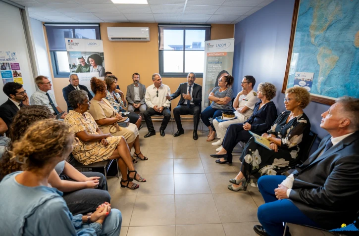 La Région et Marie Guévenoux à l'agence de l'Outre-mer pour la mobilité