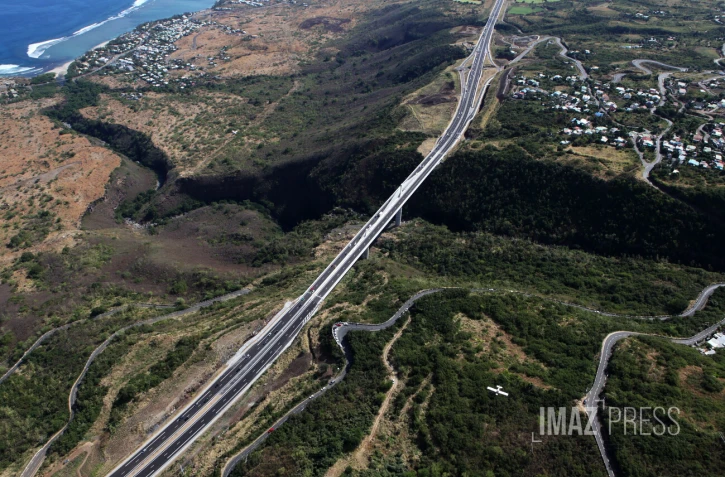 route des Tamarins 