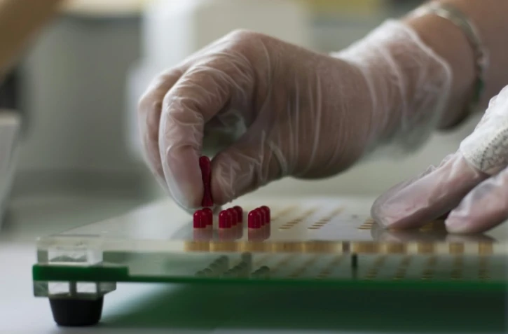 Un médecin et une infirmière en Italie sont soupçonnés d'avoir tué des dizaines de personnes à l'aide de médicaments