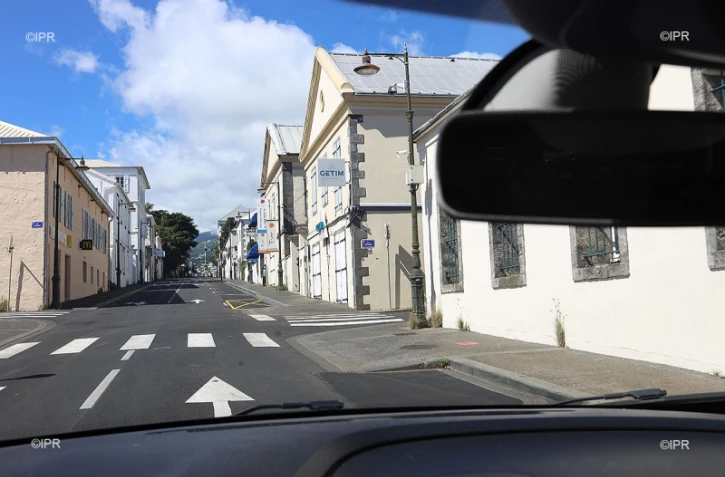 rue de saint-dénis vide 