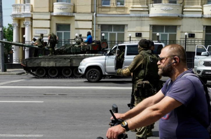 Dans la ville russe de Rostov, Wagner déploie des chars et ses rebelles armés