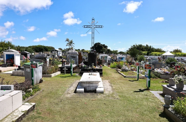 Bras-Panon : des travaux au cimetière communal à l'occasion de la Toussaint