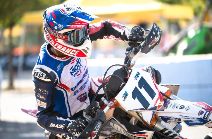 Le Port félicite Raphaël Payet, champion du monde de Supermotard.