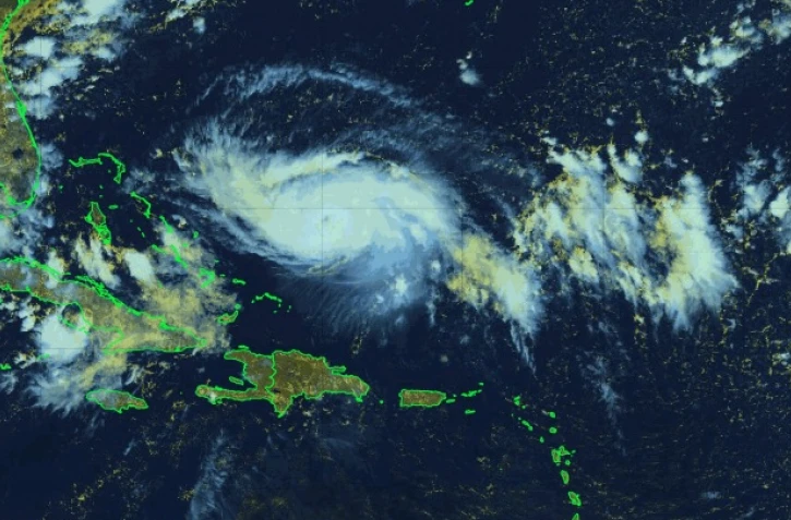 Cyclone Dorian menace Bahamas
