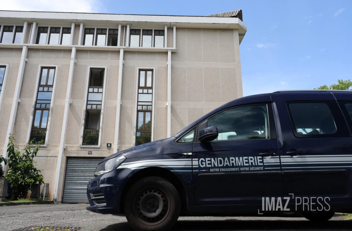 palais de justice de saint-denis 